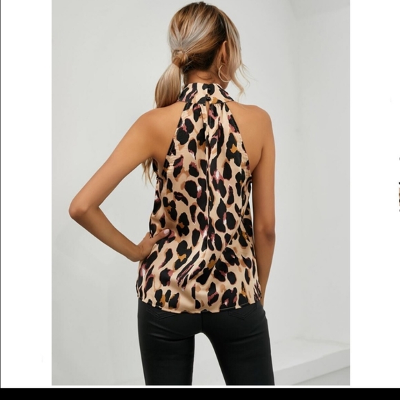 Animal Print Halterneck Top - Picture 3 of 5